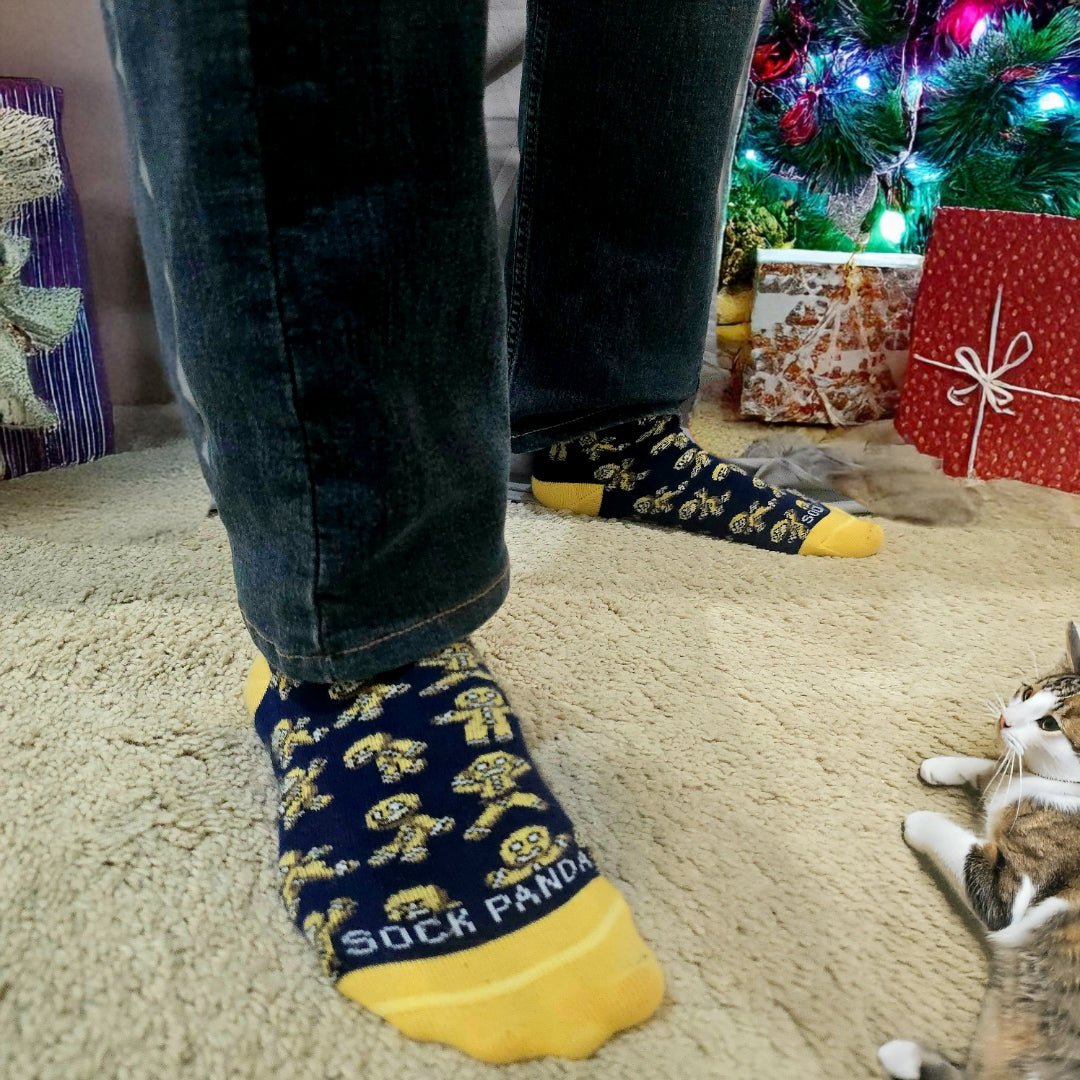 Breaking Gingerbread Man Socks from the Sock Panda (Adult Small), BrokeGingerSm