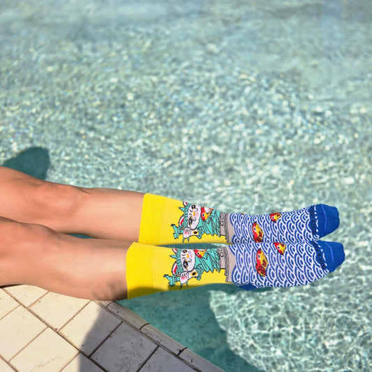 Cat Statue of Liberty Socks from the Sock Panda (Adult Small - Shoe Sizes 2 - 5)