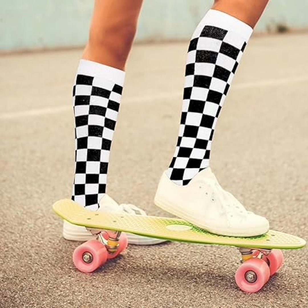 Checkered Pattern Knee High Socks (Adult Medium - Women's Shoe Sizes 5-10), WBKneeHigh2