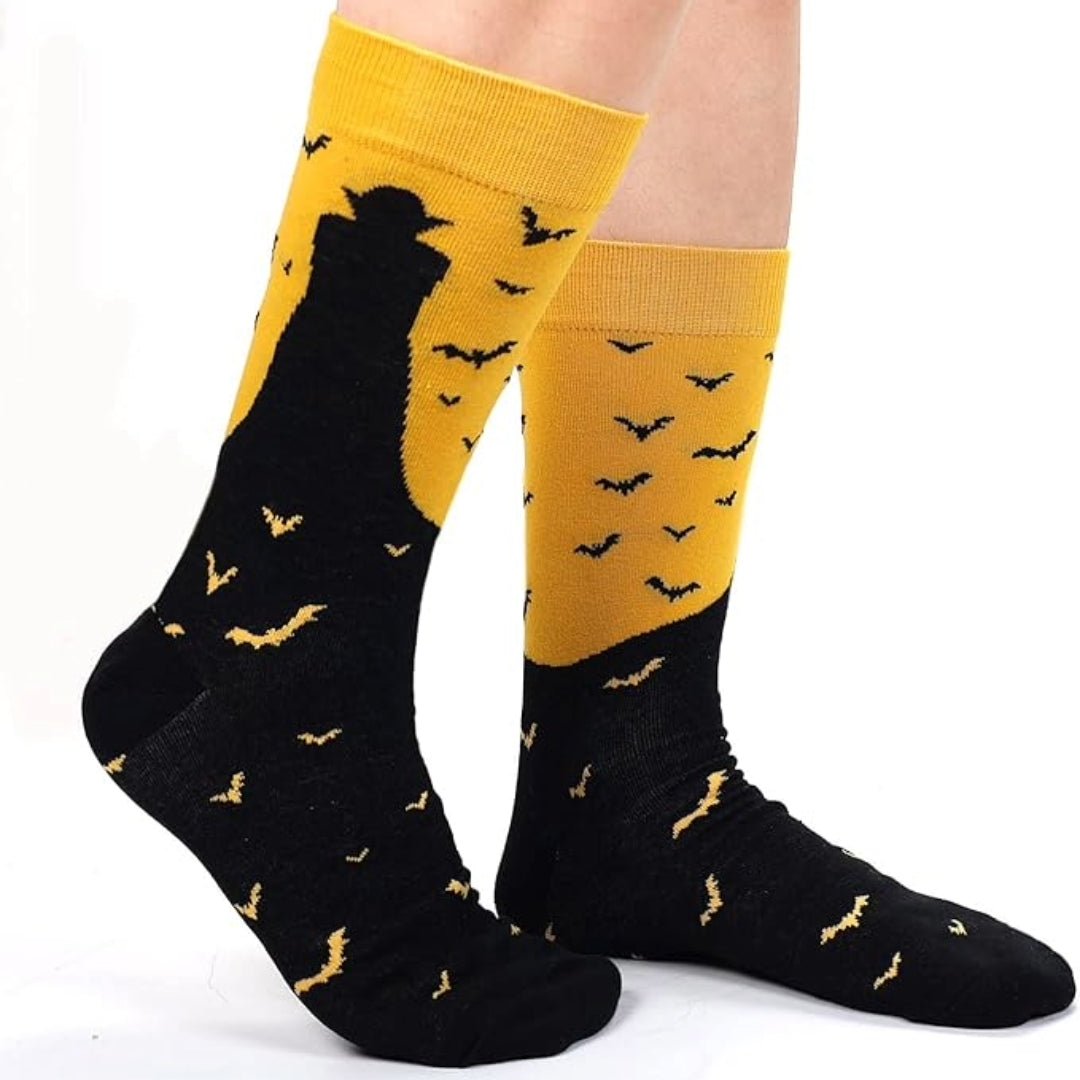 Dracula with Bats Socks (Adult Large - Men's Shoe Sizes 8-12), DraculaHallLg