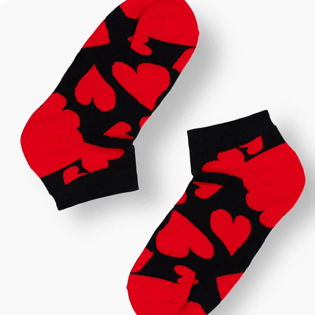 Heart Patterned Ankle Socks (Adult Medium - Women's Shoe Sizes 5-10), Blk-Heart-Ankle