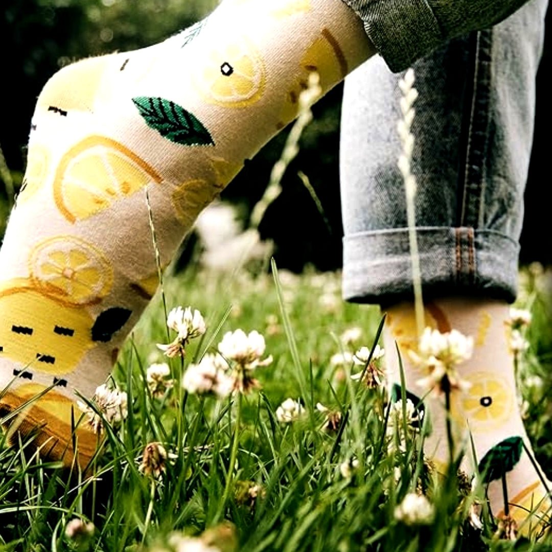 Lemon Patterned Socks from the Sock Panda (Adult Large - Men's Shoe Sizes 8-12), Lemon-Man