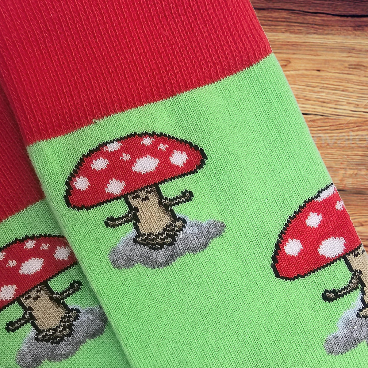 Meditating Mushroom Socks from the Sock Panda (Adult Small - Shoe Sizes 2-5), MeditateMushSm