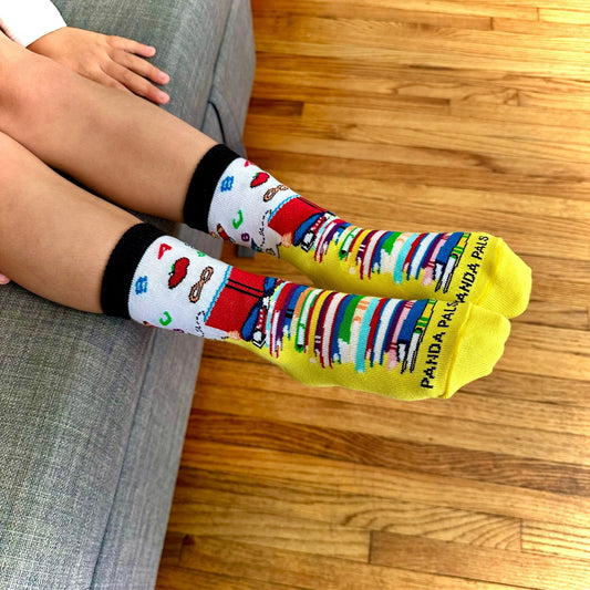 Power of Books Socks from the Sock Panda (Ages 3 - 7)