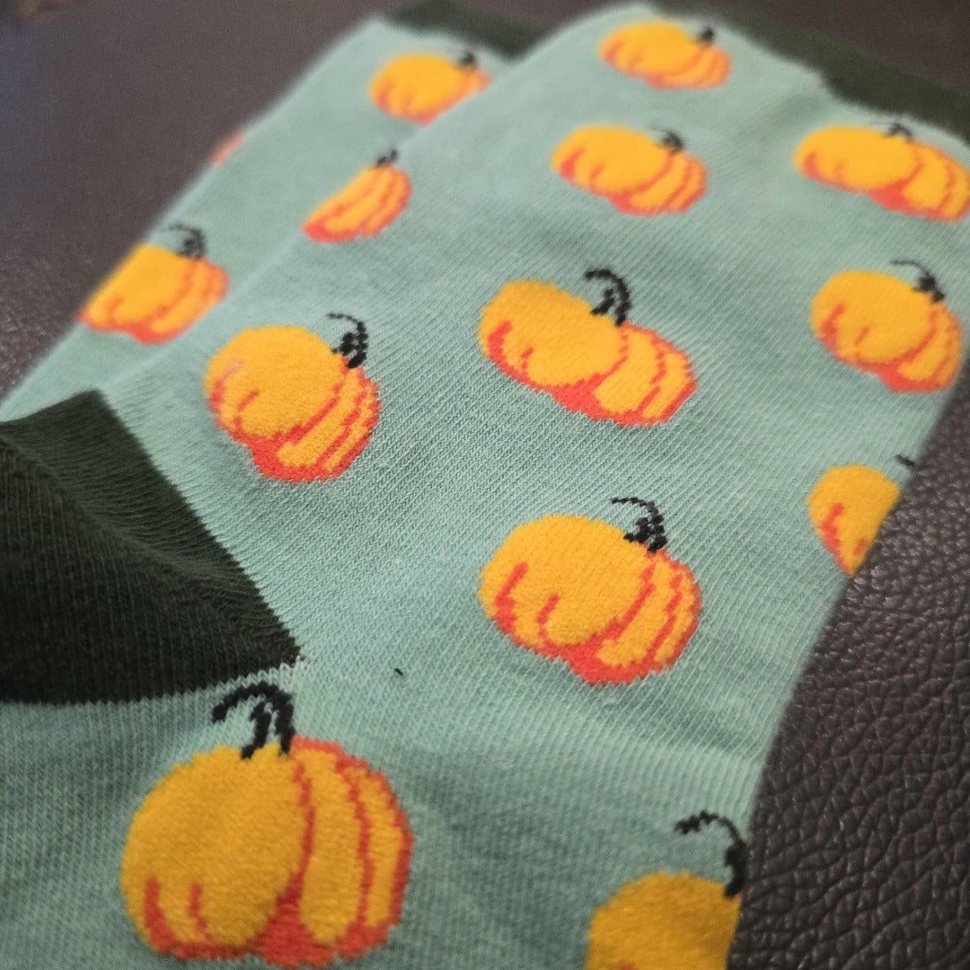 Pumpkin Patterned Socks, PumpkinManMd