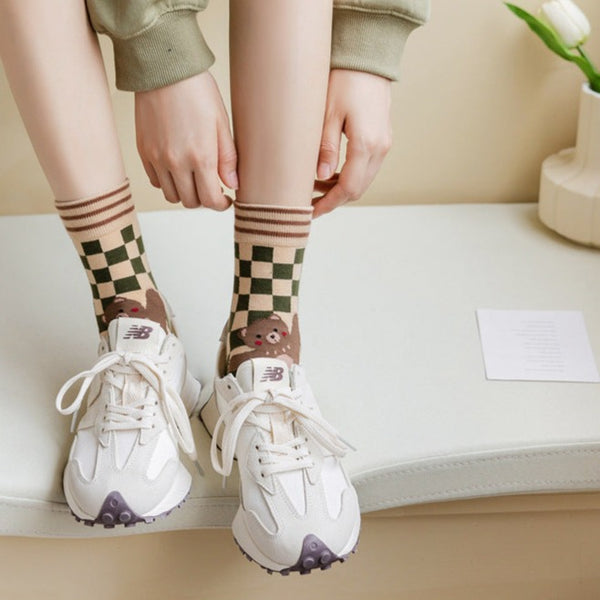 Motivation - Checkered Socks Brown –