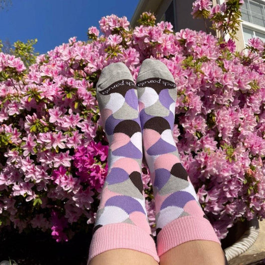 Colorful Purple and Pink Wavy Pattern Socks