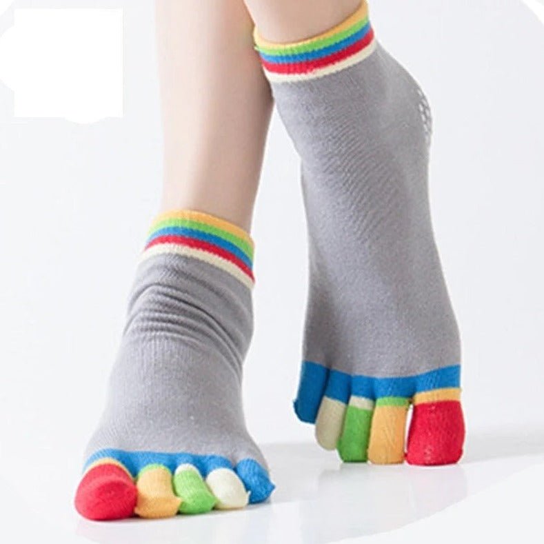 Gray Yoga Rainbow Toe Socks (Adult Medium - Women's Shoe Sizes 5-10), YogaGraytoeMd