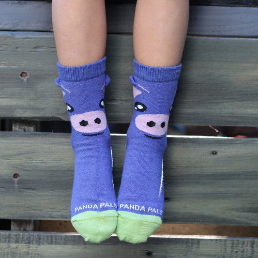Joyful Purple Pig Socks (Ages 3 - 5)