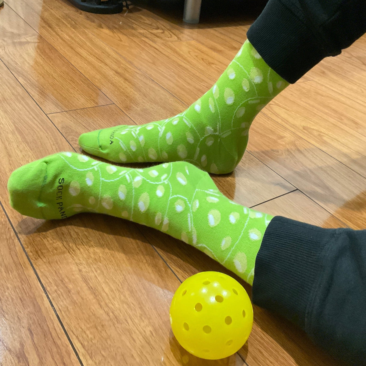 Overlapping Pickleball Pattern Socks from the Sock Panda, PicklePattLg