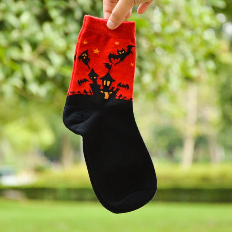 Red Bats and Ghost Over a Haunted House Socks, Ret Bats