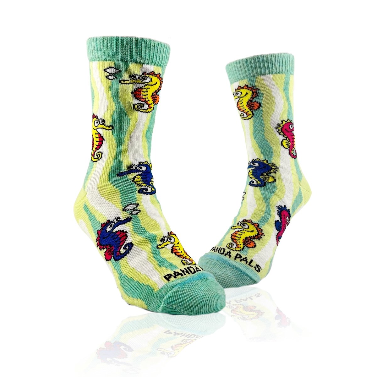 Seahorse Pattern Socks from the Sock Panda (Ages 3 - 7) SeahorsepattMd