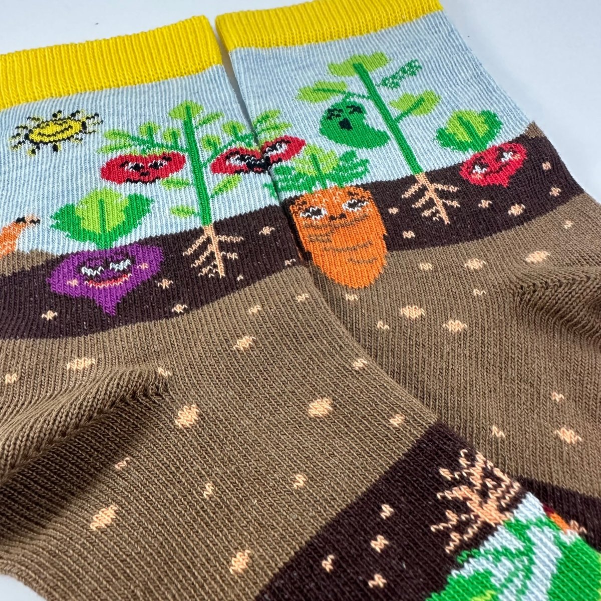 Vegetable Garden Socks from the Sock Panda (Ages 3 - 7) VeggieGardenPalMd