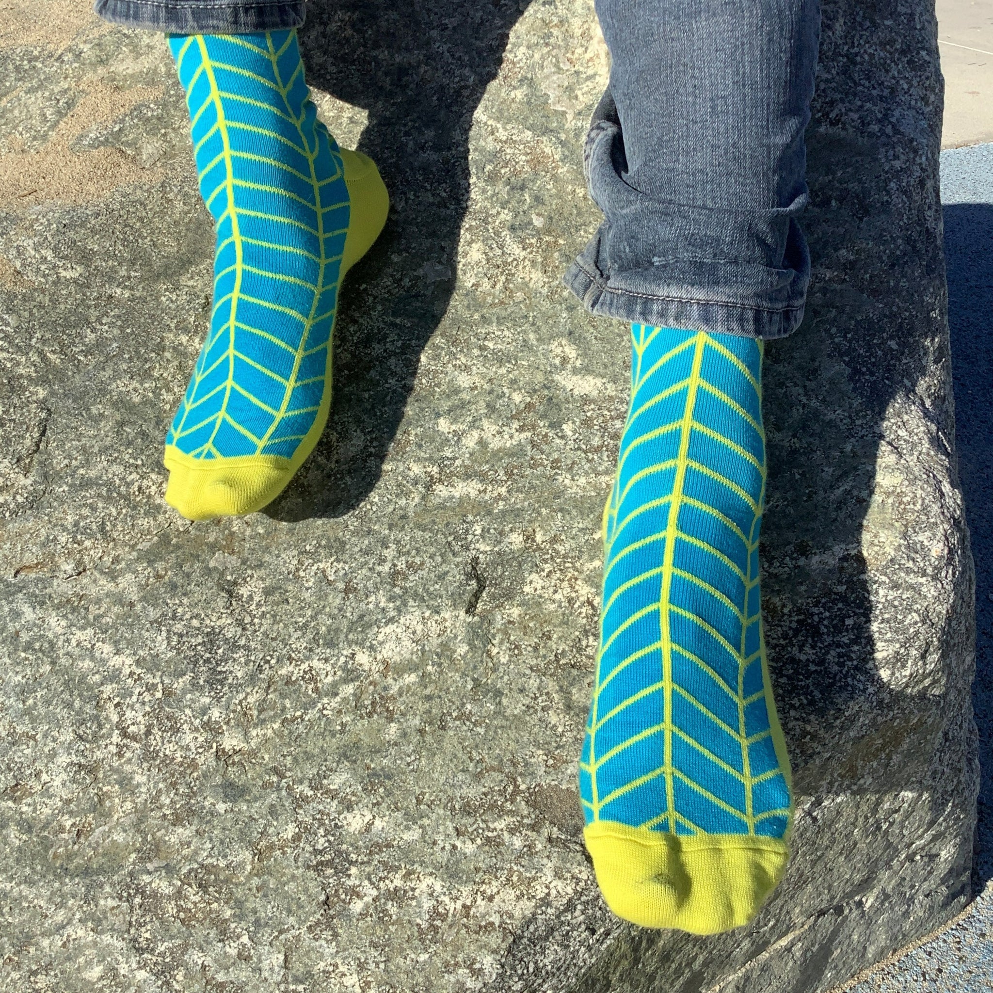 Vibrant Turquoise and Yellow Patterned Sock from the Sock Panda (Adult Large - Men's Shoe Sizes 8-12)
