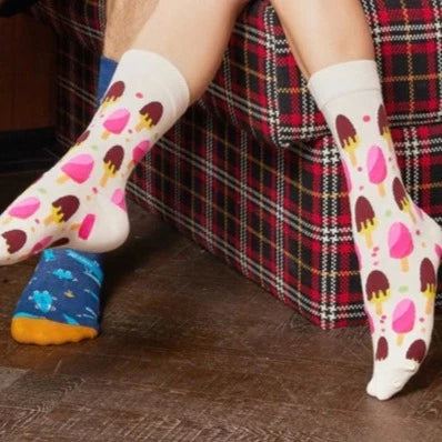 White Popsicle Patterned Socks (Adult Medium)
