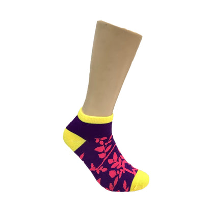 Leaf Pattern Ankle Socks (Adult Medium - Women's Shoe Sizes 5 - 10)