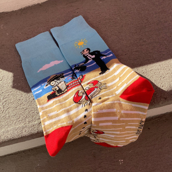 Happy Vacationing Robot on the Beach Socks